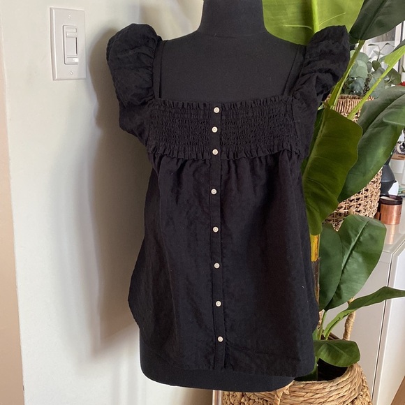 Old Navy Baby Doll Top with cap sleeves - Picture 1 of 7